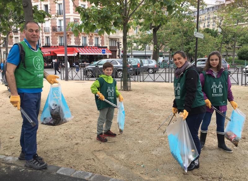 雨でもおそうじ！画像