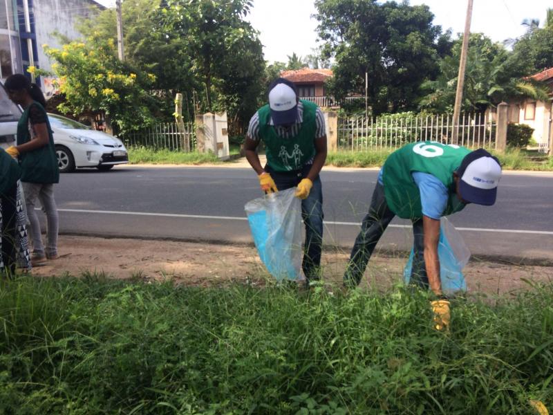 Green Bird- Trash Picking Program- November 画像