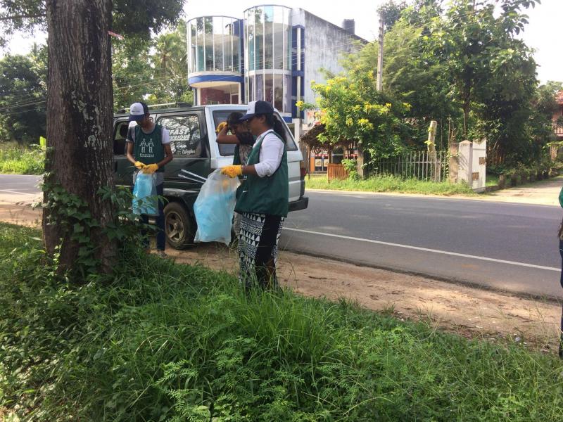 Green Bird- Trash Picking Program- November 画像