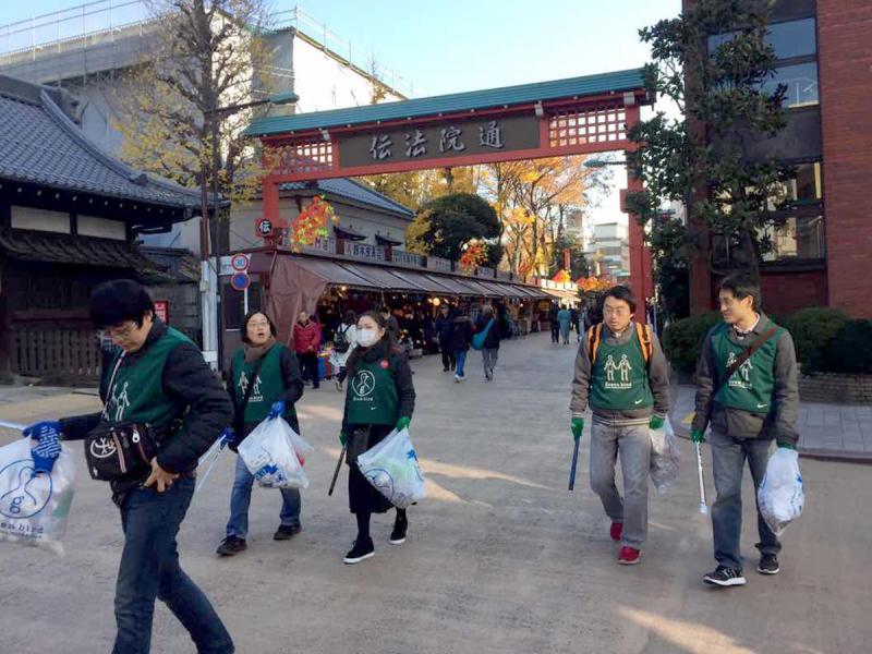 【サンデー浅草そうじ】第3回　雷門～東武浅草駅～伝法院通り画像