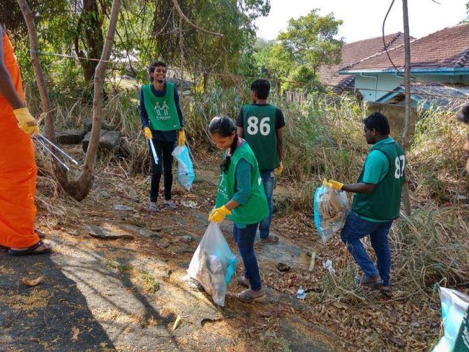 グリンバードゴミ拾い活動     January, 2018ーii画像