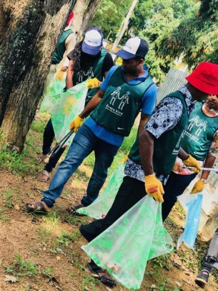 Green Bird- Trash Picking Program for April画像