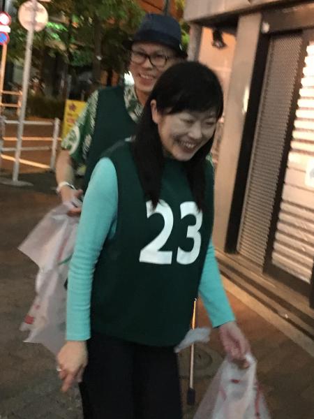 晴天の新宿2丁目画像