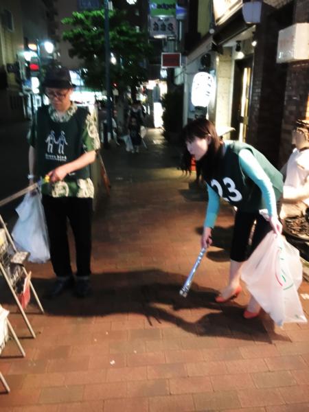 晴天の新宿2丁目画像