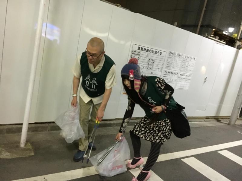 梅雨の晴れ間の、新宿2丁目画像