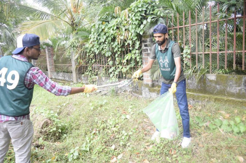 7月のゴミ拾い活動ーi画像