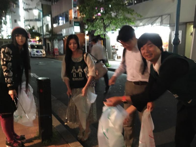 夏から秋への新宿2丁目画像