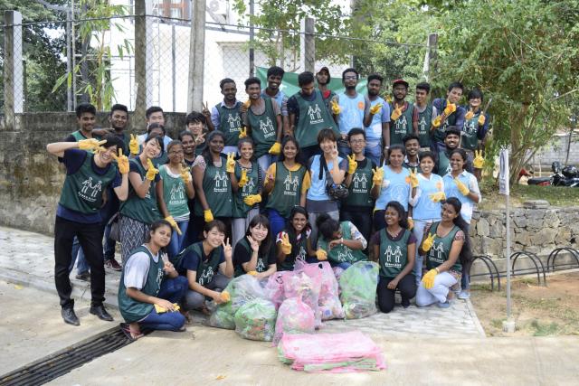 インターンシップ生とゴミ拾い楽しもう～