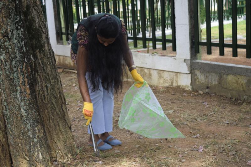 インターンシップ生とゴミ拾い楽しもう～画像