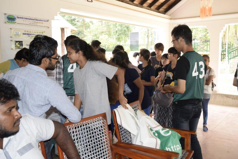 インターンシップ生とゴミ拾い楽しもう～画像