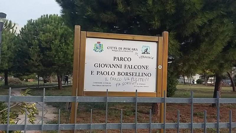 幼稚園の園児たちと！Parco Giovanni Falcone e Paolo Borsellino- ジョバンニ ファルコーネ&bull;パオロ ボルセッリーノ公園画像