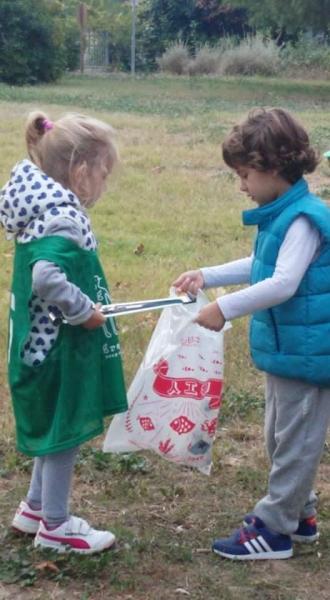 幼稚園の園児たちと！Parco Giovanni Falcone e Paolo Borsellino- ジョバンニ ファルコーネ&bull;パオロ ボルセッリーノ公園画像
