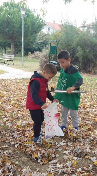 幼稚園の園児たちと！Parco Giovanni Falcone e Paolo Borsellino- ジョバンニ ファルコーネ&bull;パオロ ボルセッリーノ公園画像
