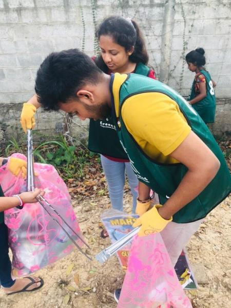 Green Bird Trash Picking event-i   February画像