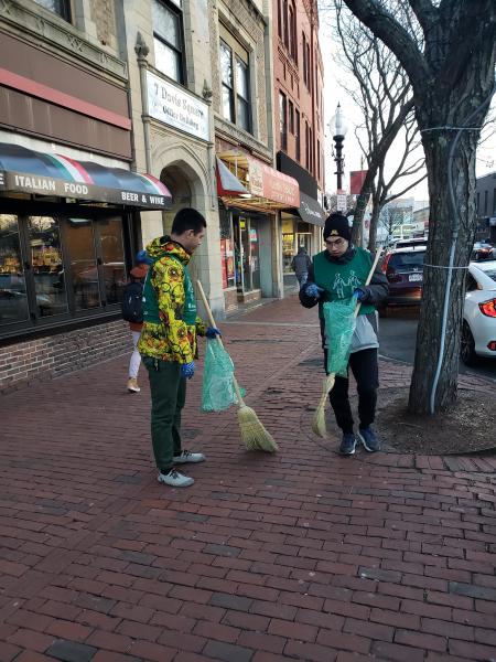 Davis Square Cleanup!画像