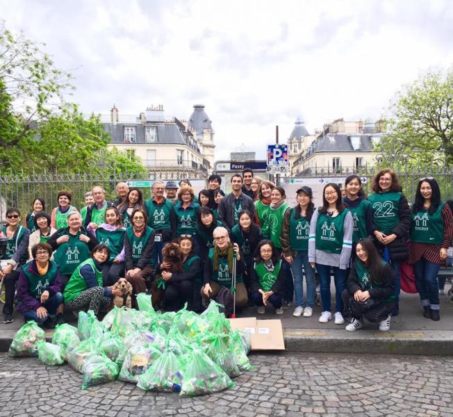 高級住宅街でおそうじ画像