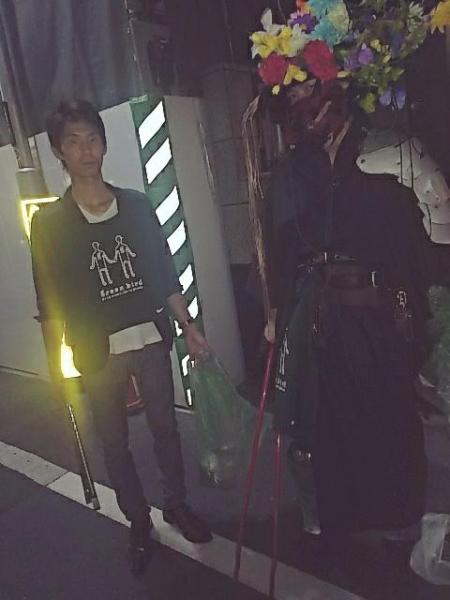 梅雨ときどき晴れ、新宿二丁目おそうじ画像