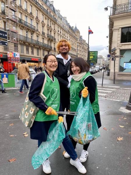 雨の合間に画像