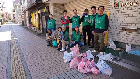 富山駅前そうじ画像