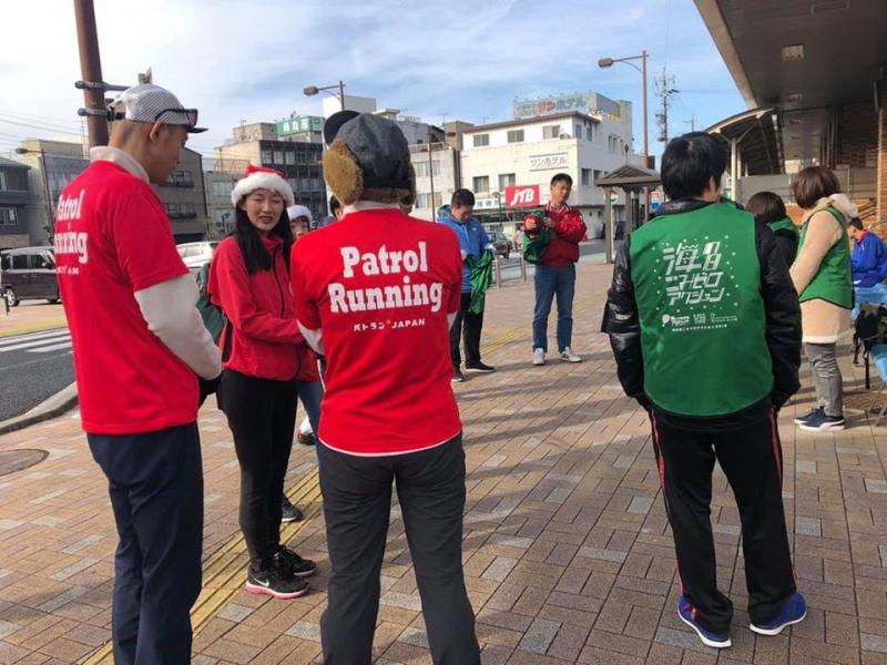 クリスマスカラーパトランコラボゴミ拾い！画像