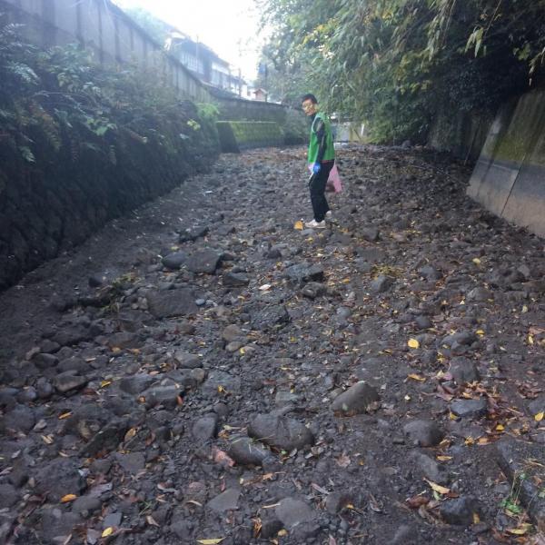 念願の！！！川底掃除！画像