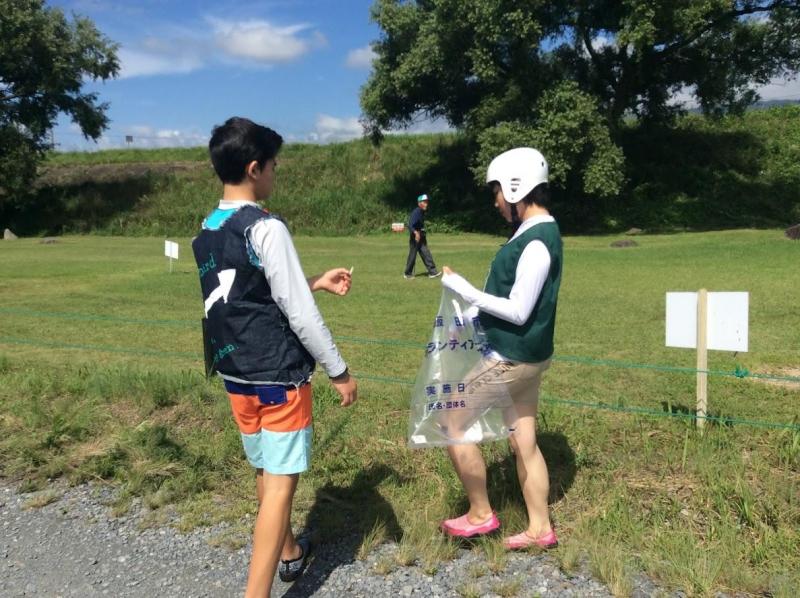 国際キャンプのみんなと！画像