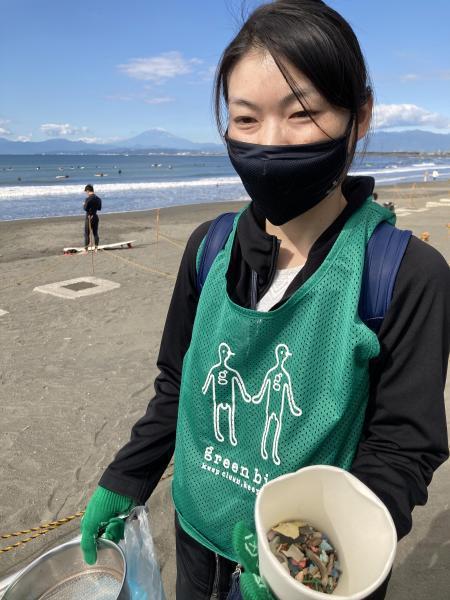 マイクロプラスチック拾うのって楽しい！画像