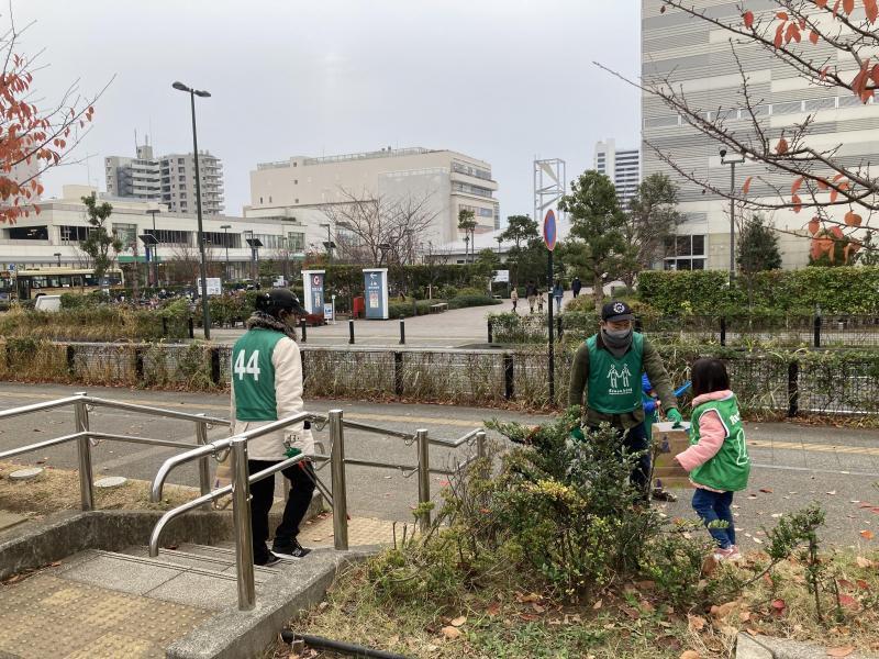 12月の街ゴミ拾いは子ども達が大活躍！画像