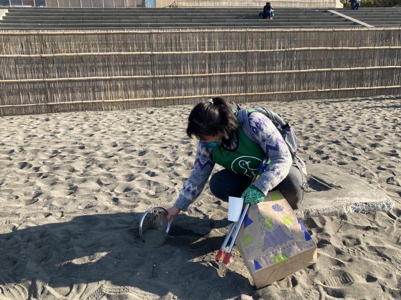 今日はマイクロプラスチックよりもガラス片画像