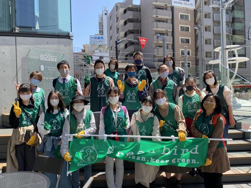 快晴の中、JR大塚駅北口周辺のゴミ拾いをしました画像