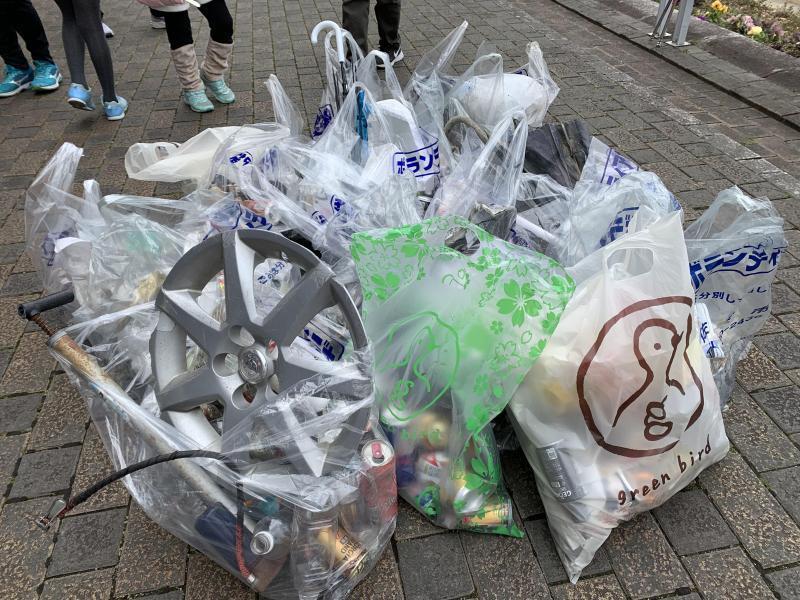 2/23パトランさんとランランコラボそうじ画像