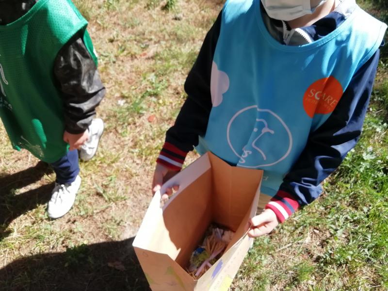 小学3年生の児童たちと!画像