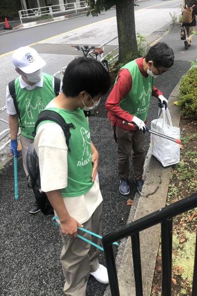 代官山　八幡通り清掃画像