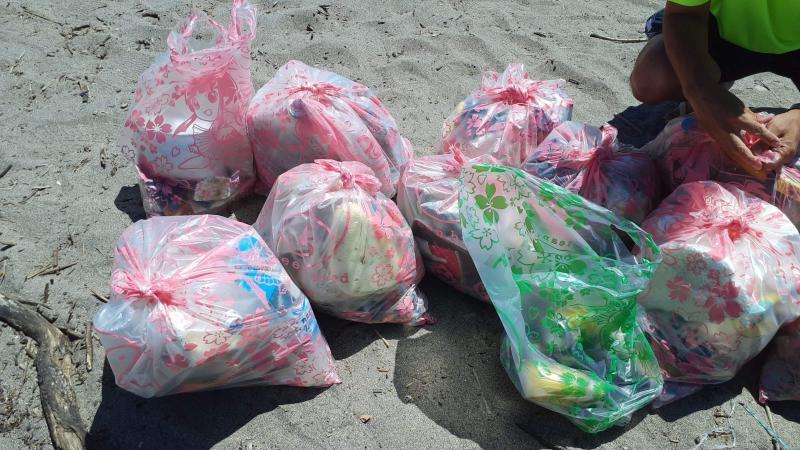 鎌倉腰越！プラスチックビーチクリーン！画像