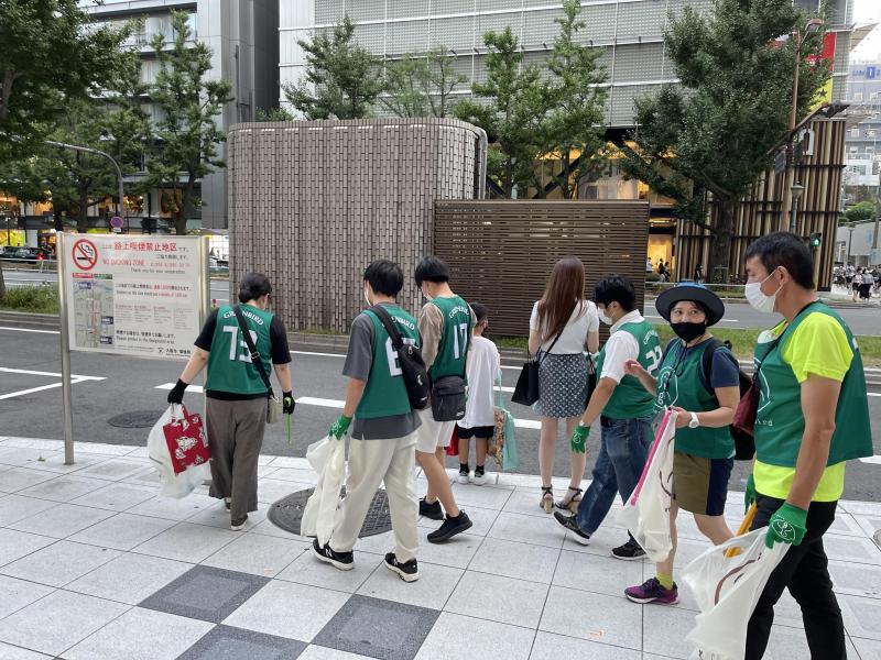 お盆も夜そうじ画像