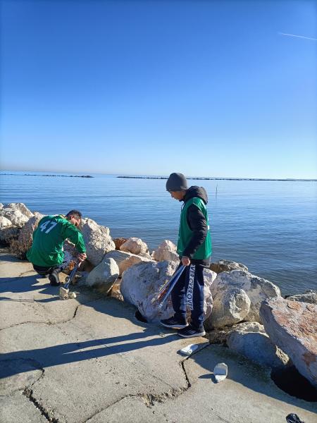 海で年末大掃除!画像