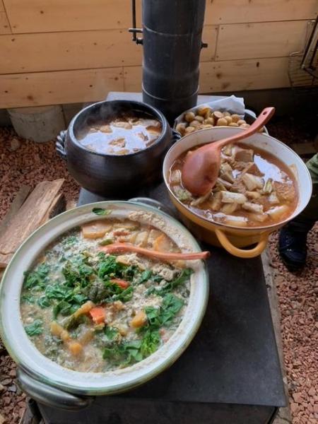 南信州チーム　森での活動　羽釜ご飯画像