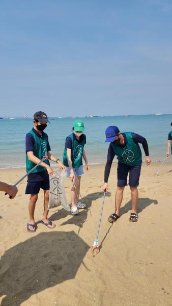 Green Bird Bangkok X The Newton Sixth Form School (Beach clean-up)画像