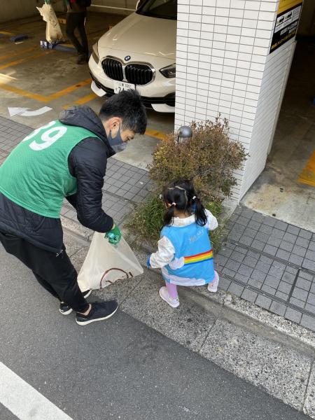 ごみ拾いが楽しい？？画像