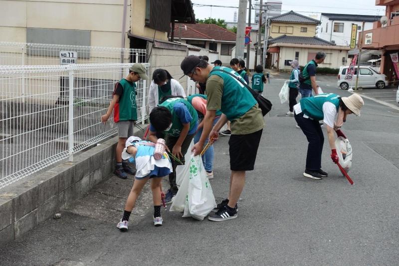 大牟田駅前お掃除画像