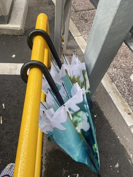 福岡天神　雨だったけど3人で頑張りました☆朝そうじ画像