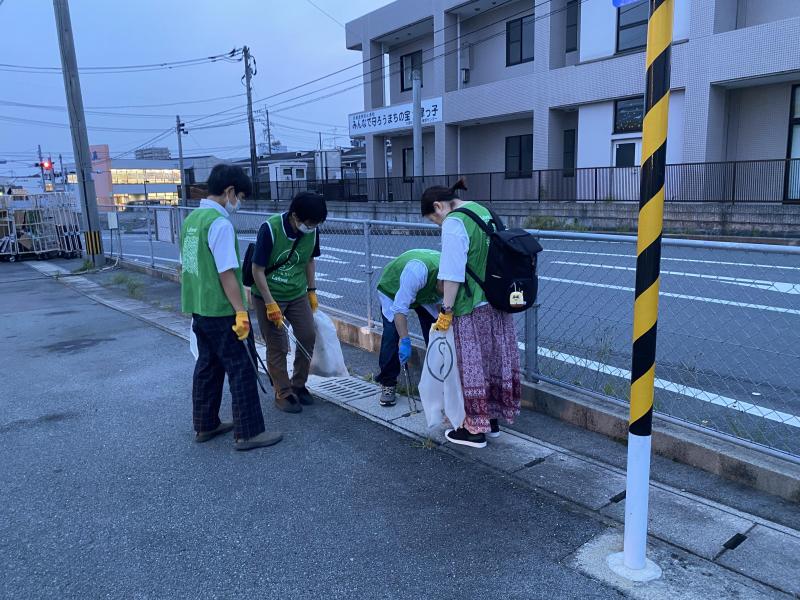夢ある学生とゴミ拾い！画像