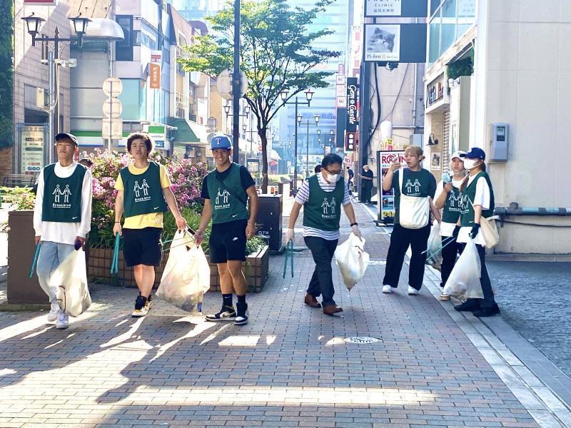 福岡天神　7.6若い子たちがたくさん☆朝そうじ画像