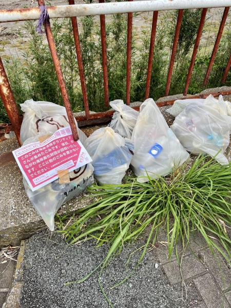 ゴミ拾い　in 金田海岸画像