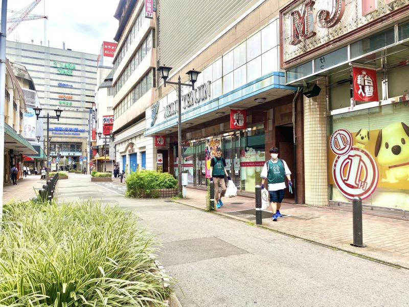 福岡天神　世界水泳真っ只中のため街がキレイめ☆朝そうじ画像