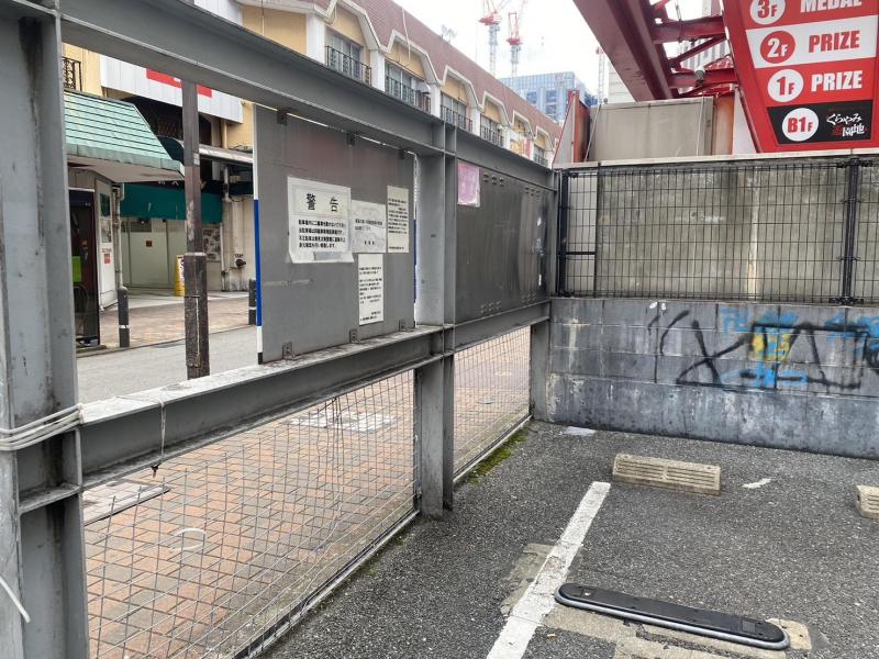 福岡天神　世界水泳真っ只中のため街がキレイめ☆朝そうじ画像