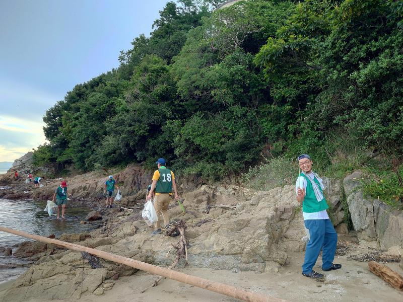 海のイブニングおそうじ画像
