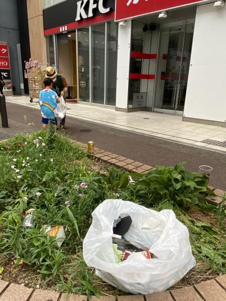 福岡天神　子どもも大人も頑張ったよ☆朝そうじ画像