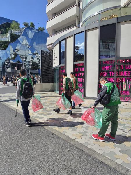 ラフォーレクリーンキーパーズｘグリーンバード原宿そうじ画像