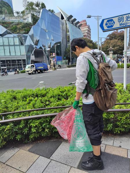 ラフォーレクリーンキーパーズｘグリーンバード原宿そうじ画像